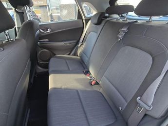 Hyundai Kona 1.6 h-GDi SE Connect SUV 5dr Petrol Hybrid DCT Euro 6 (s/s) (141
