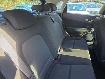Hyundai Kona 1.6 h-GDi SE Connect SUV 5dr Petrol Hybrid DCT Euro 6 (s/s) (141
