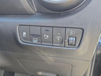 Hyundai Kona 1.6 h-GDi SE Connect SUV 5dr Petrol Hybrid DCT Euro 6 (s/s) (141