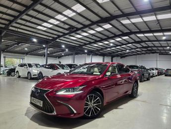 Lexus ES 2.5 300h E-CVT Euro 6 (s/s) 4dr
