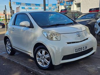 Toyota iQ 1.0 VVT-i Euro 4 3dr