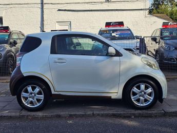 Toyota iQ 1.0 VVT-i Euro 4 3dr