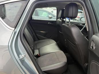 Vauxhall Astra 1.6 16v SE Auto Euro 5 5dr