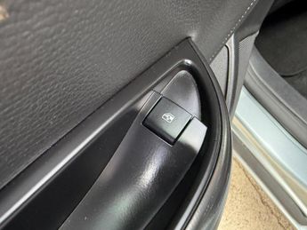 Vauxhall Astra 1.6 16v SE Auto Euro 5 5dr