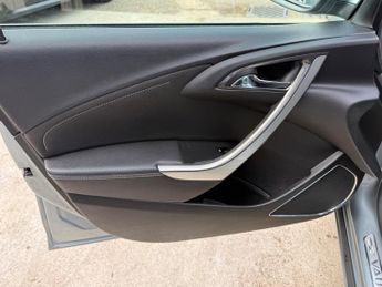 Vauxhall Astra 1.6 16v SE Auto Euro 5 5dr