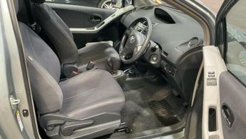 Toyota Yaris 1.33 Dual VVT-i TR MultiMode Euro 4 (s/s) 3dr