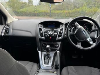 Ford Focus 1.6 Titanium Powershift Euro 5 5dr