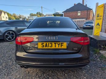 Audi A4 2.0 TDI S line Euro 5 (s/s) 4dr