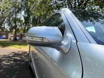 Mercedes-Benz E Class 1.8 E200 Kompressor Elegance Saloon 4dr Petrol Automatic (207 g/