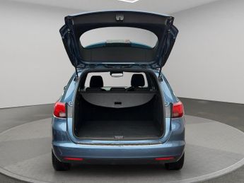Vauxhall Astra 1.4i Turbo SRi Nav Sports Tourer Auto Euro 6 (s/s) 5dr