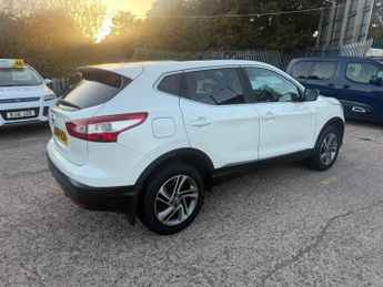 Nissan Qashqai 1.5 dCi Acenta Premium 2WD Euro 5 (s/s) 5dr