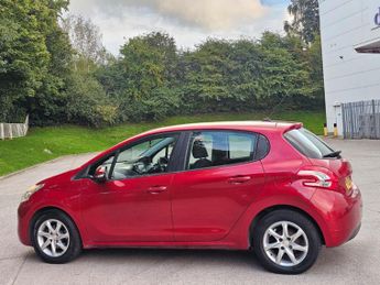 Peugeot 208 1.2 VTi Active Euro 5 5dr