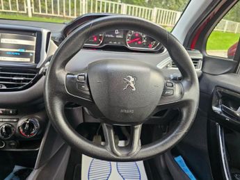 Peugeot 208 1.2 VTi Active Euro 5 5dr