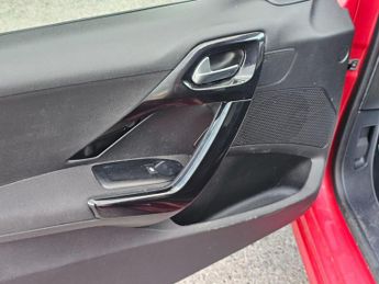 Peugeot 208 1.2 VTi Active Euro 5 5dr