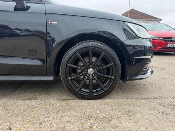Audi A1 1.6 TDI S line Hatchback 3dr Diesel Manual Euro 6 (s/s) (116 ps)