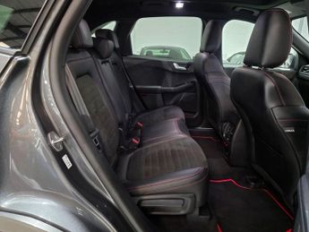 Ford Kuga 2.5 EcoBoost Duratec 14.4kWh ST-Line X CVT Euro 6 (s/s) 5dr