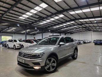 Volkswagen Tiguan 2.0 TSI BlueMotion Tech SEL DSG 4Motion Euro 6 (s/s) 5dr