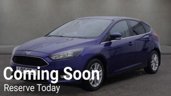 Ford Focus 1.6 Zetec Powershift Euro 6 5dr