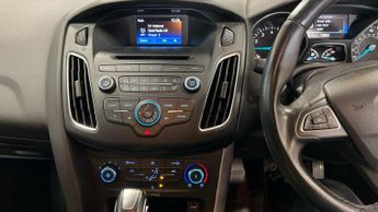 Ford Focus 1.6 Zetec Powershift Euro 6 5dr