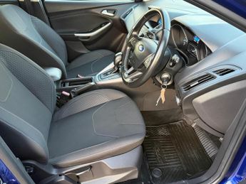 Ford Focus 1.6 Zetec Powershift Euro 6 5dr