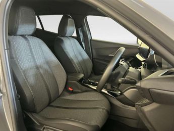 Peugeot 2008 1.2 PureTech Allure SUV 5dr Petrol Manual Euro 6 (s/s) (130 ps)
