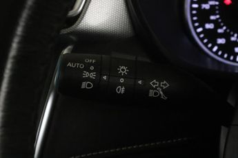 MG MG5 61.1kWh Exclusive Long Range Auto 5dr