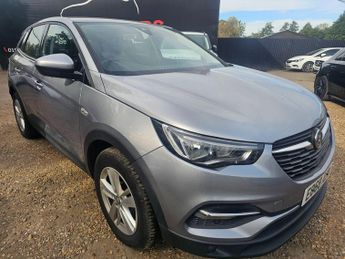 Vauxhall Grandland X 1.5 Turbo D BlueInjection SE Auto Euro 6 (s/s) 5dr