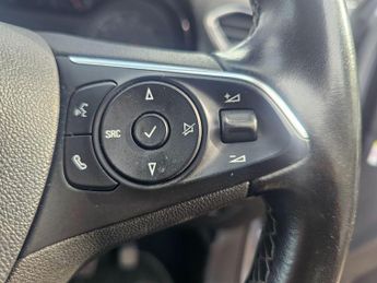 Vauxhall Grandland X 1.5 Turbo D BlueInjection SE Auto Euro 6 (s/s) 5dr