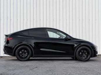 Tesla Model Y (Dual Motor) Long Range Auto 4WDE 5dr