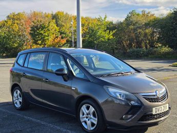 Vauxhall Zafira Tourer 1.8 16V Exclusiv Euro 5 5dr