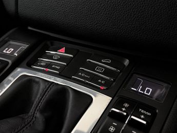Porsche Macan 3.0 V6 S PDK 4WD Euro 6 (s/s) 5dr