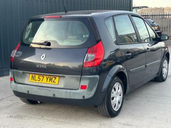 Renault Scenic 1.4 16v Expression 5dr