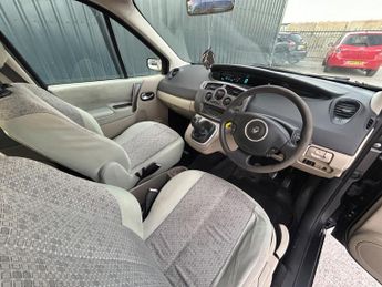 Renault Scenic 1.4 16v Expression 5dr