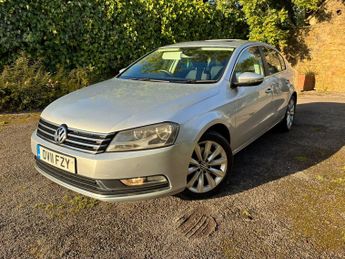 Volkswagen Passat 1.6 TDI BlueMotion Tech SE Euro 5 (s/s) 4dr