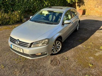 Volkswagen Passat 1.6 TDI BlueMotion Tech SE Euro 5 (s/s) 4dr