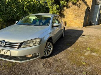 Volkswagen Passat 1.6 TDI BlueMotion Tech SE Euro 5 (s/s) 4dr