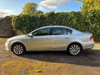 Volkswagen Passat 1.6 TDI BlueMotion Tech SE Euro 5 (s/s) 4dr