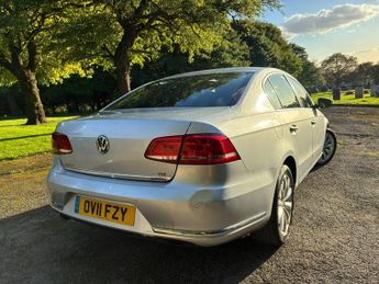 Volkswagen Passat 1.6 TDI BlueMotion Tech SE Euro 5 (s/s) 4dr