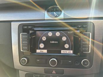 Volkswagen Passat 1.6 TDI BlueMotion Tech SE Euro 5 (s/s) 4dr