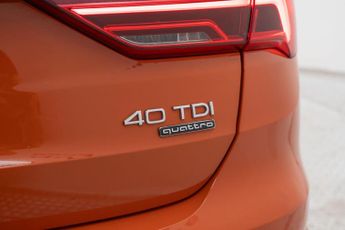 Audi Q3 2.0 TDI 40 S line S Tronic quattro Euro 6 (s/s) 5dr