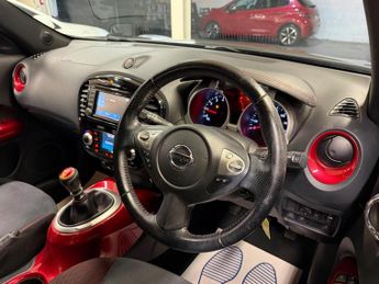 Nissan Juke 1.2 DIG-T Acenta Premium Euro 6 (s/s) 5dr