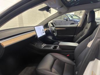 Tesla Model 3 (Dual Motor) Long Range Auto 4WDE 4dr