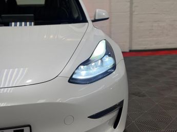 Tesla Model 3 (Dual Motor) Long Range Auto 4WDE 4dr