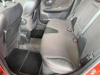 Nissan Note 1.6 16V Tekna Auto Euro 4 5dr