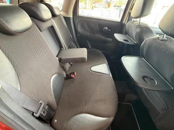 Nissan Note 1.6 16V Tekna Auto Euro 4 5dr