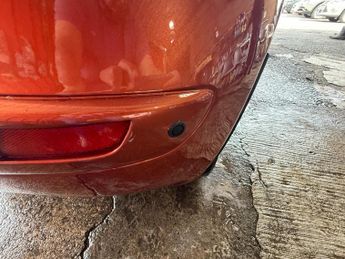 Nissan Note 1.6 16V Tekna Auto Euro 4 5dr