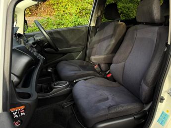 Honda Jazz 1.3h IMA HS CVT Euro 5 5dr