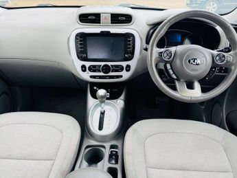 Kia Soul 30kWh EV Auto 5dr