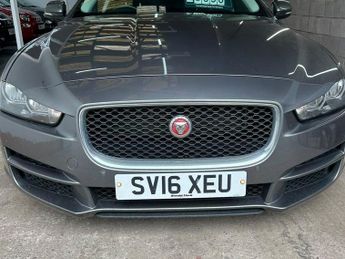 Jaguar XE 2.0d Prestige Euro 6 (s/s) 4dr