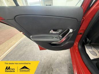 Mercedes-Benz A Class 1.5 A180d Sport (Executive) 7G-DCT Euro 6 (s/s) 5dr